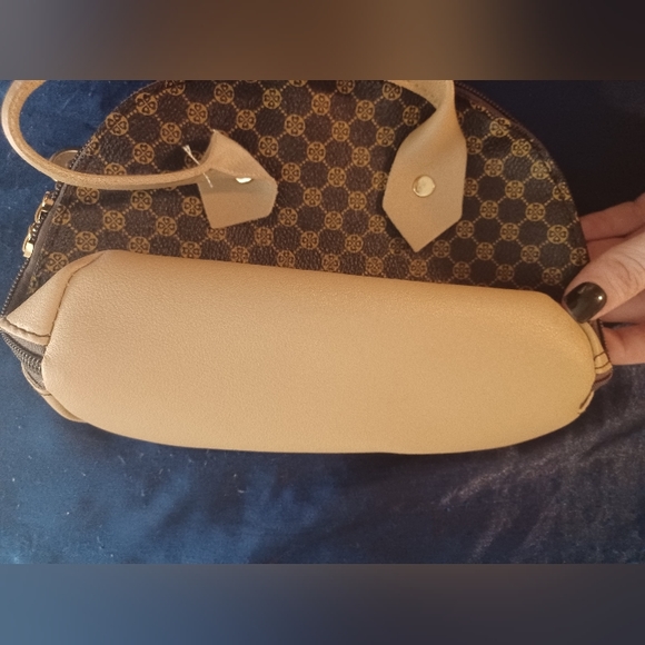 Small Geo Print dome bag - Picture 6 of 8